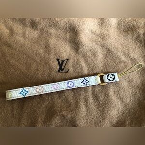 Louis Vuitton White Monogram Multicolore Phone Strap